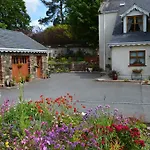 Bed & Breakfast Tinnycross House