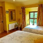 Tinnycross House Bed & Breakfast *