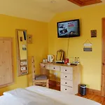 Tinnycross House Bed & Breakfast