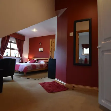 Tinnycross House Bed and Breakfast