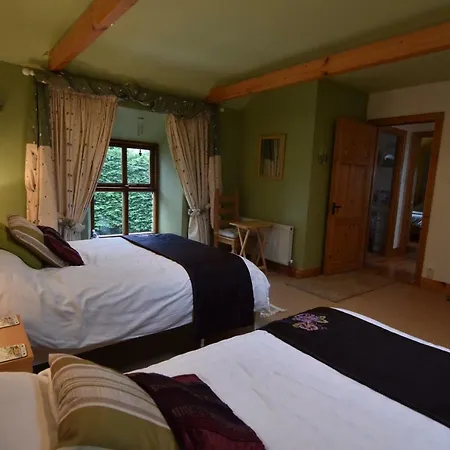 Tinnycross House Bed and Breakfast