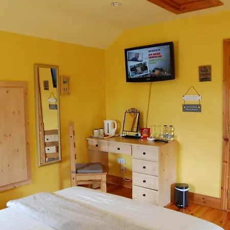 Tinnycross House Bed and Breakfast